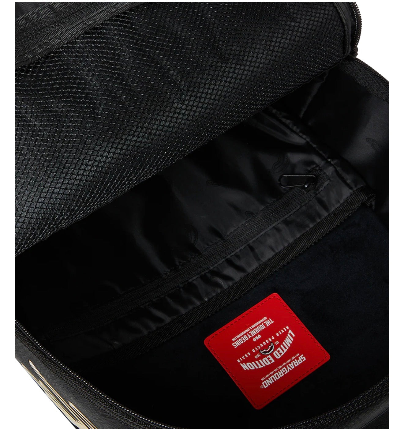 SGB8178- GOLDHEART SHARK DRIP BACKPACK