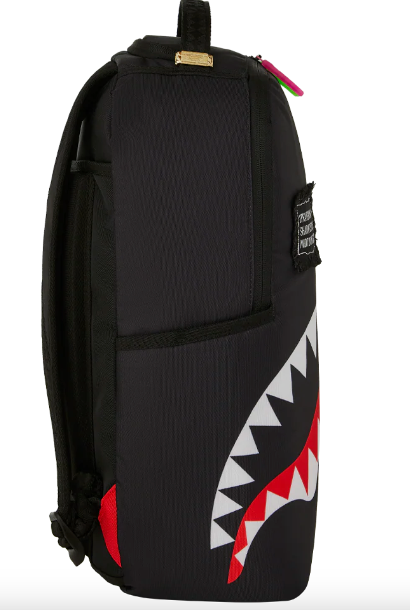 SGB8241-ZOMBIE OOZE SHARK CENTRAL BACKPACK