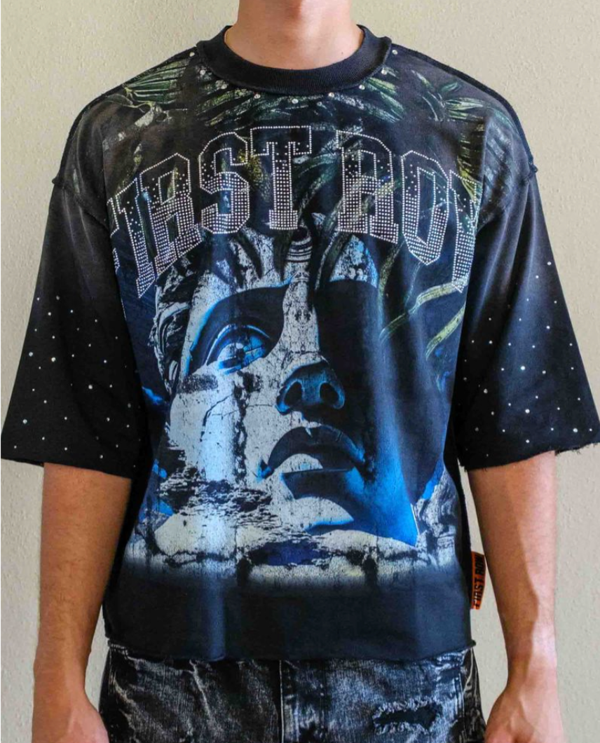 FRM1049-LOST UTOPIA MYTH CROPPED TEE