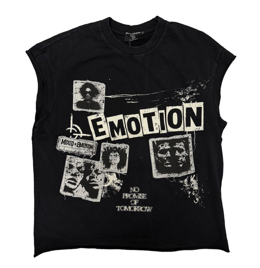 Mixed Emotion Tee “Newspaper” Sleeveless