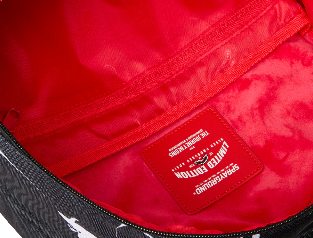 SGB8802 NARUTO BACK TO BACK ATTACK BACKPACK
