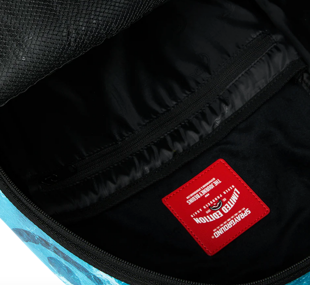 SGB7621 HIGH TIDE SHARKS IN PARIS BACKPACK