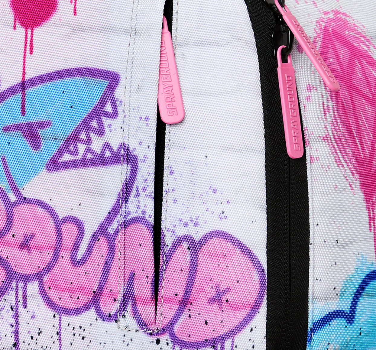 SGB9134 PINK PANTHER HEIST MURAL BACKPACK
