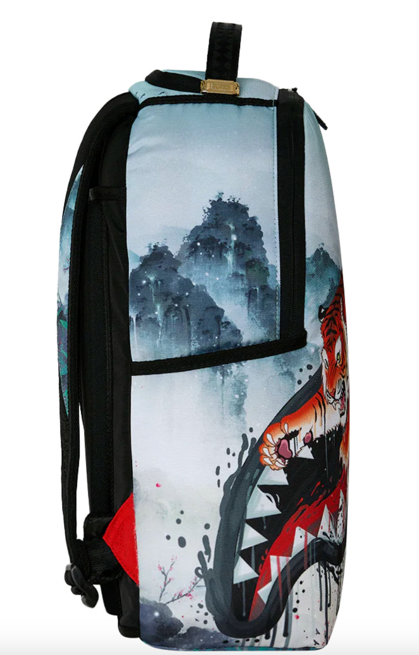 SGB9187 TIGER CLAW MOUNTAIN BACKPACK