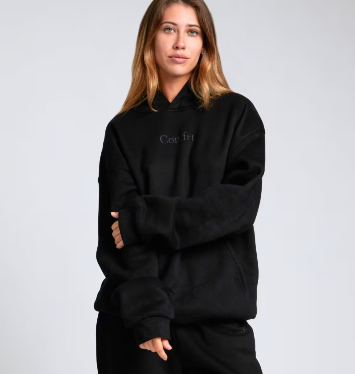 COMFRT SIGNATURE HOODIE BLACK
