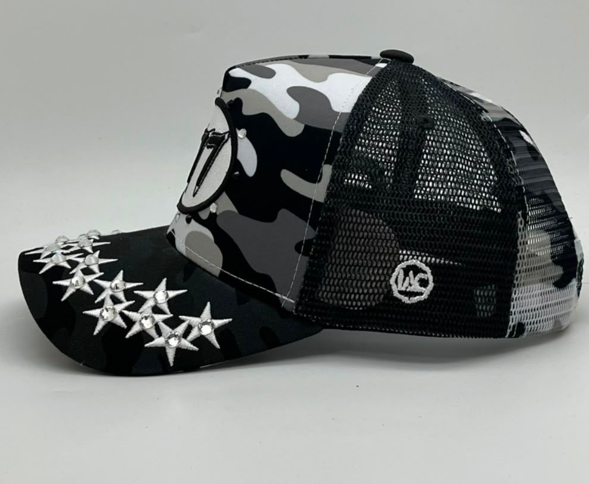 HUDSON V1 DIAMOND 777 SUEDE TRUCKER  CD0553